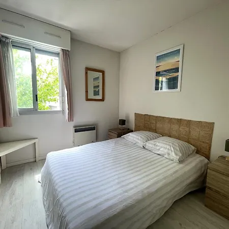 Apartment T3 Spacieux A L'aiguillon, Pour 6 Pers. Avec Terrasse, Proche Plages Et Commerces - Fr-1-420-150